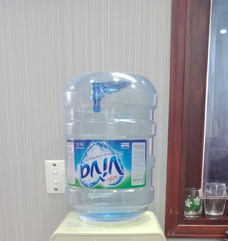 Bình nước LaVie có vòi